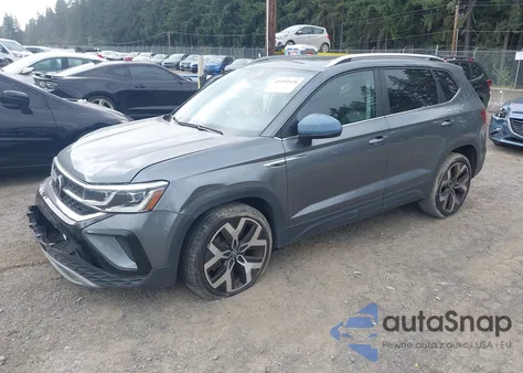 2022 Volkswagen Taos 1.5T Sel из США, поврежденный, VIN 3VV2X7B26NM065677